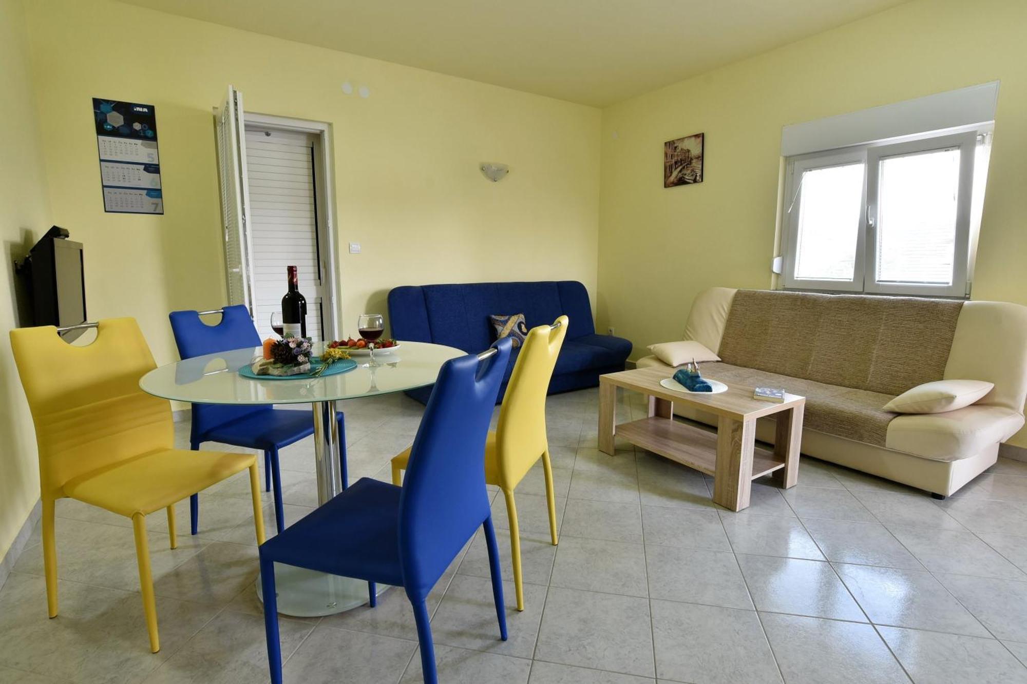 Apartmani Natasa Nino Jezera, Murter Номер фото