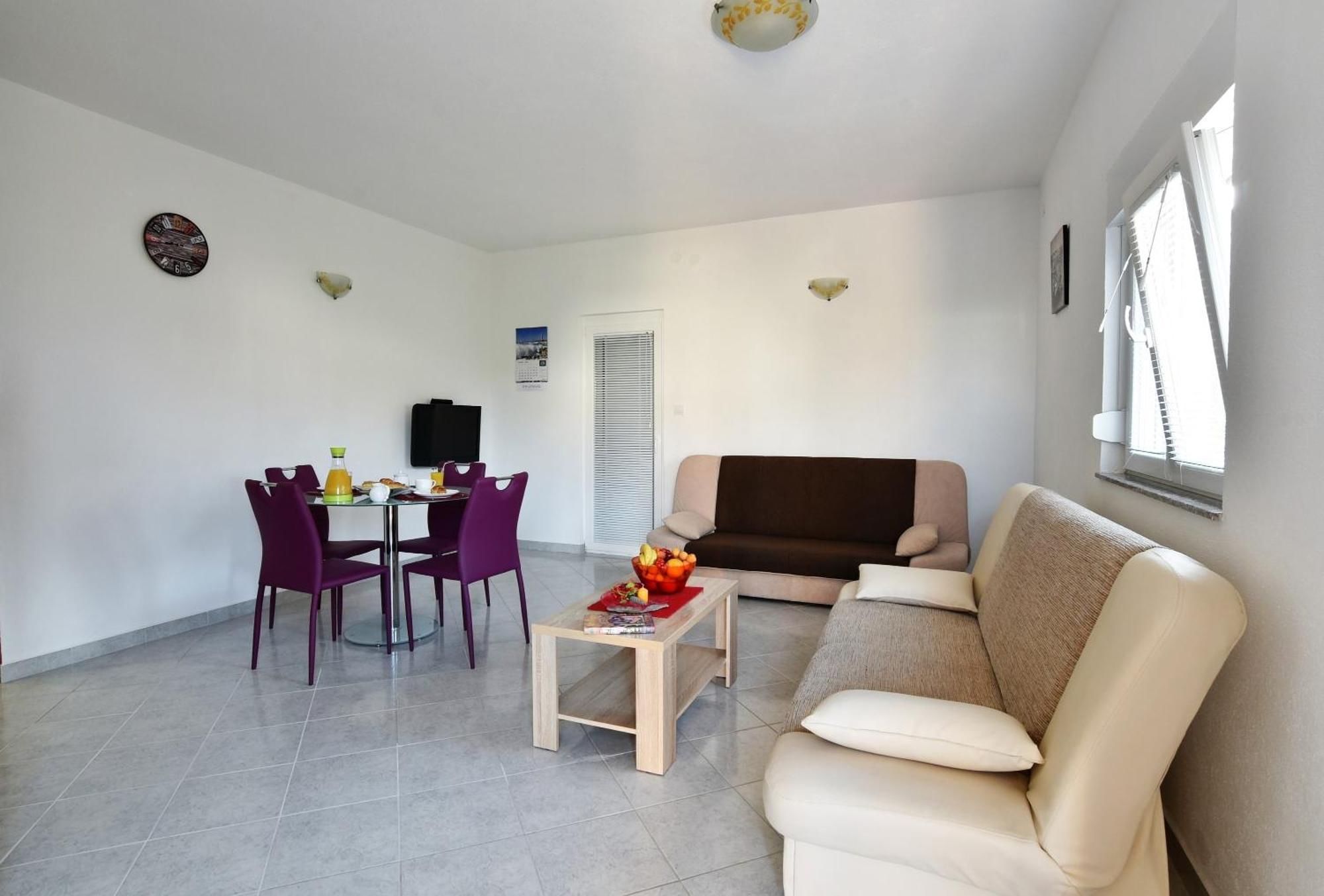 Apartmani Natasa Nino Jezera, Murter Номер фото