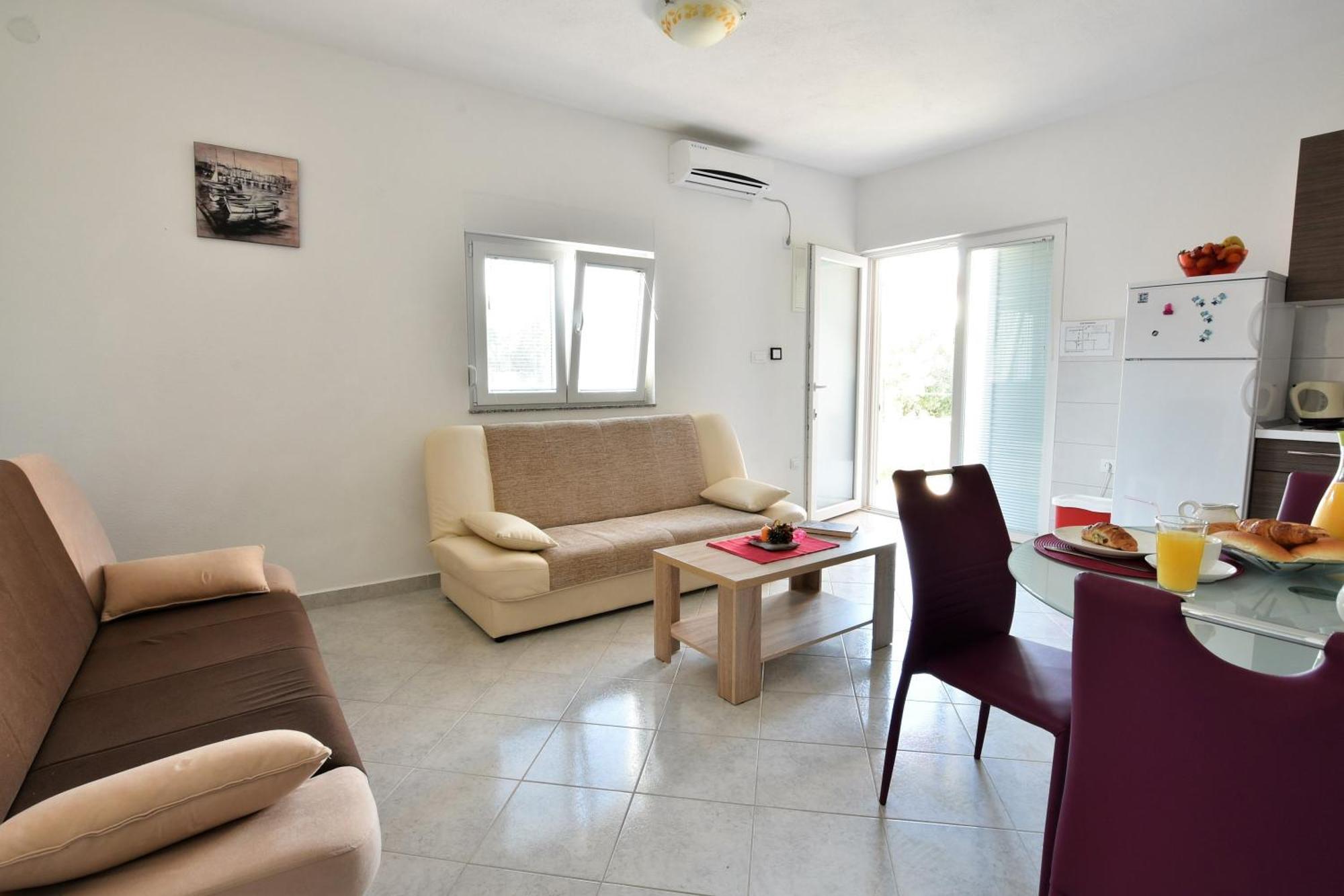Apartmani Natasa Nino Jezera, Murter Номер фото