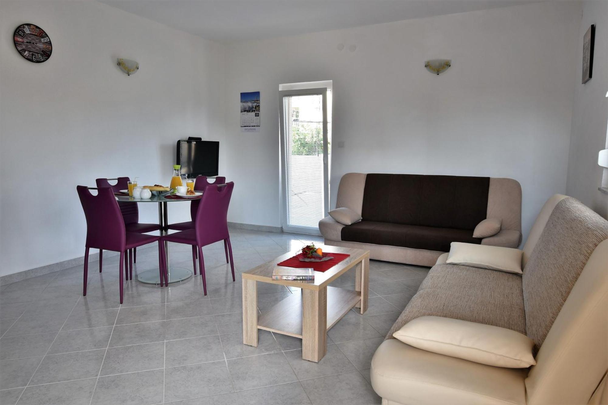 Apartmani Natasa Nino Jezera, Murter Номер фото